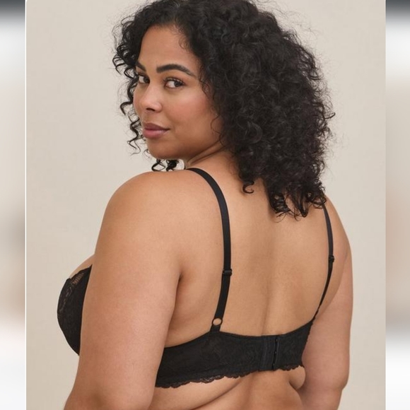 Lightly Lined Strappy Underwire Half Cup Bra - Picture 2 of 6